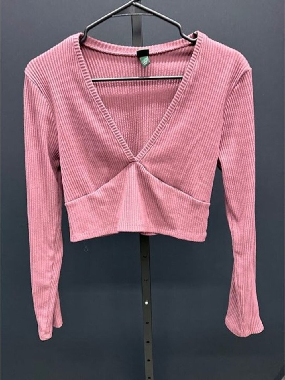 Wild Fable Mauve Purple V-Neck Ribbed Long Sleeve